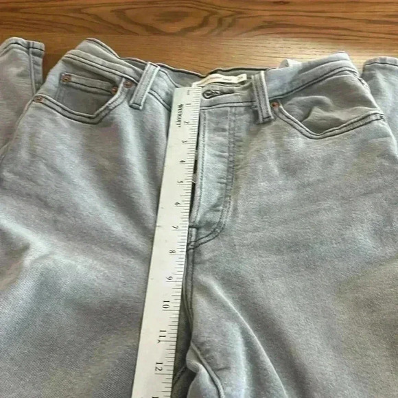 Levi’s ribcage straight ankle, gray scale jeans size women’s size 26x27 - Picture 5 of 8